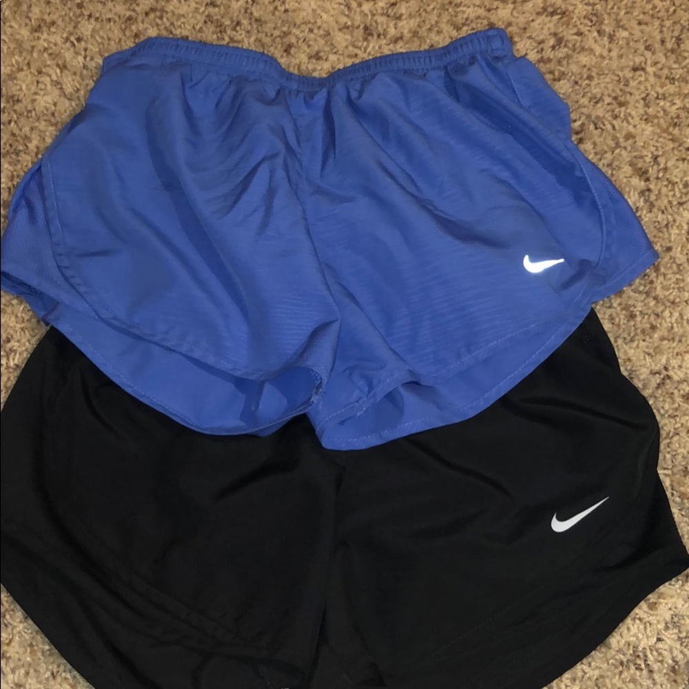 Nike shorts size xs